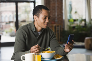 Una aplicación para celular que ayuda a comer mejor