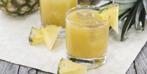 ¿Cómo preparar un jugo de piña?